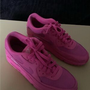 Nike Women's Bold Pink Sneakers